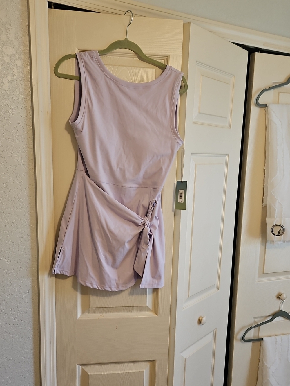 Sleeveless Lilac Tie-Waist Women's Top